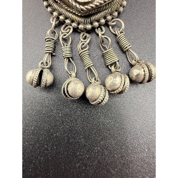 Vintage Tibetan Necklace‎ Earrings Set Green Orange Silver Tone Clip Ons 18" - Picture 3 of 16